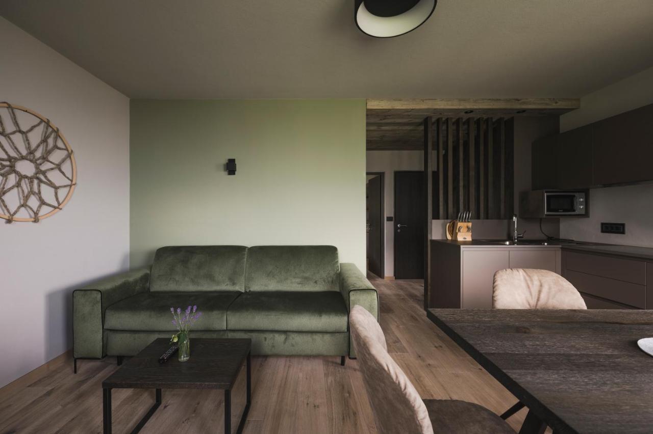 Haus Artus Aparthotel Schenna Exterior photo